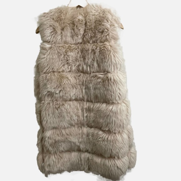 Midi Length Faux Fur Vest - Picture 2 of 7